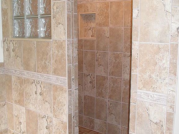 Walk in Master Shower