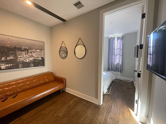 3rd image of 525 Newark Ave #2L-2