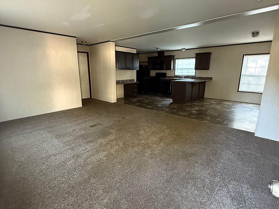 2nd image of 57 Dunlap Cir