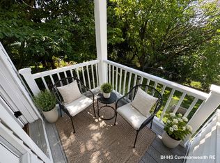 37 Hillcrest Cir, Watertown, MA 02472