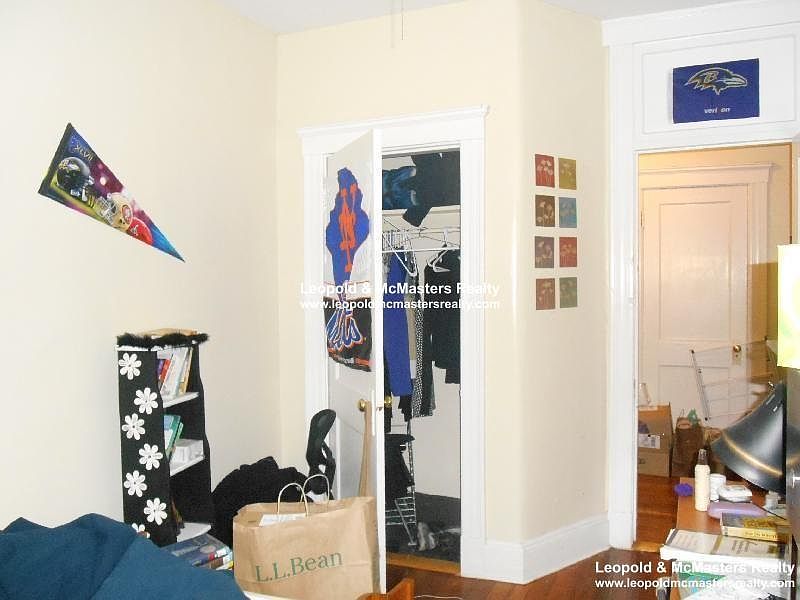 2nd image of 165 Kelton St #1C