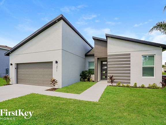 2nd image of 211 Hyacinth Ct