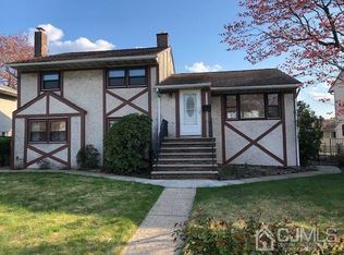 15 Dunster St, Carteret, NJ