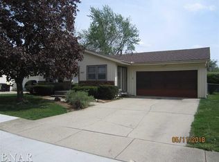 1817 Johnson Dr, Normal, IL 61761