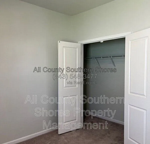 234 S Reindeer Rd — Photo 16