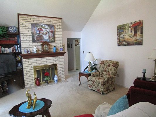 5th image of 1129 W Moultrie Dr