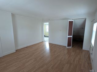 30 N Main St, Natick, MA 01760