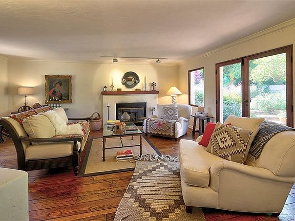 4th image of 501 E Greystone Ave