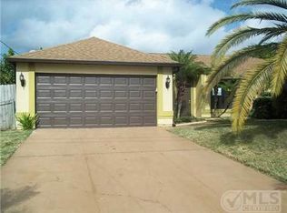 2433 SW Angus Ave, Port Saint Lucie, FL 34953