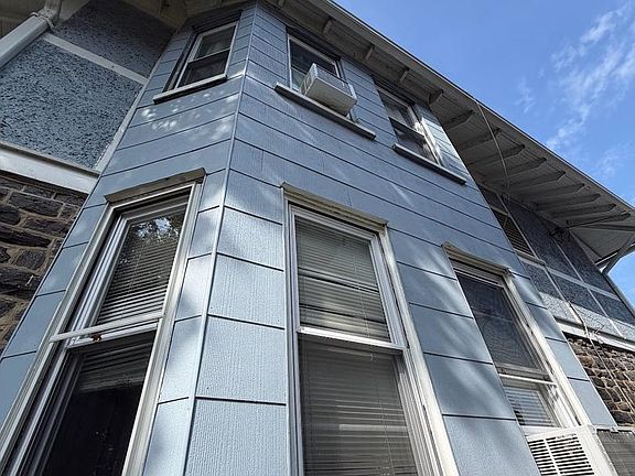 4th image of 212 N Maple Ave