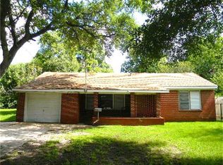 2412 Cedar Dr, La Marque, TX 77568