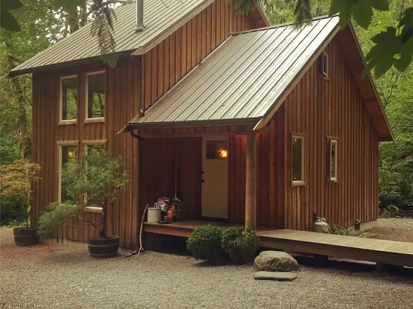 423 Lords Lake Loop, Quilcene, WA 98376