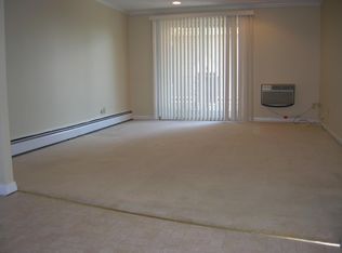 175 Summer St APT 303, Malden, MA 02148