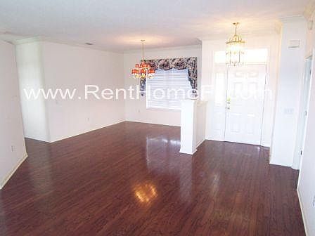 5th image of 504 Quail Lake Dr
