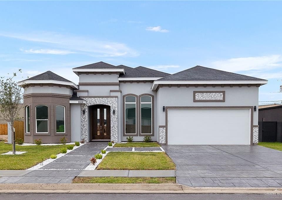 1st image of 2608 Wisteria Ave