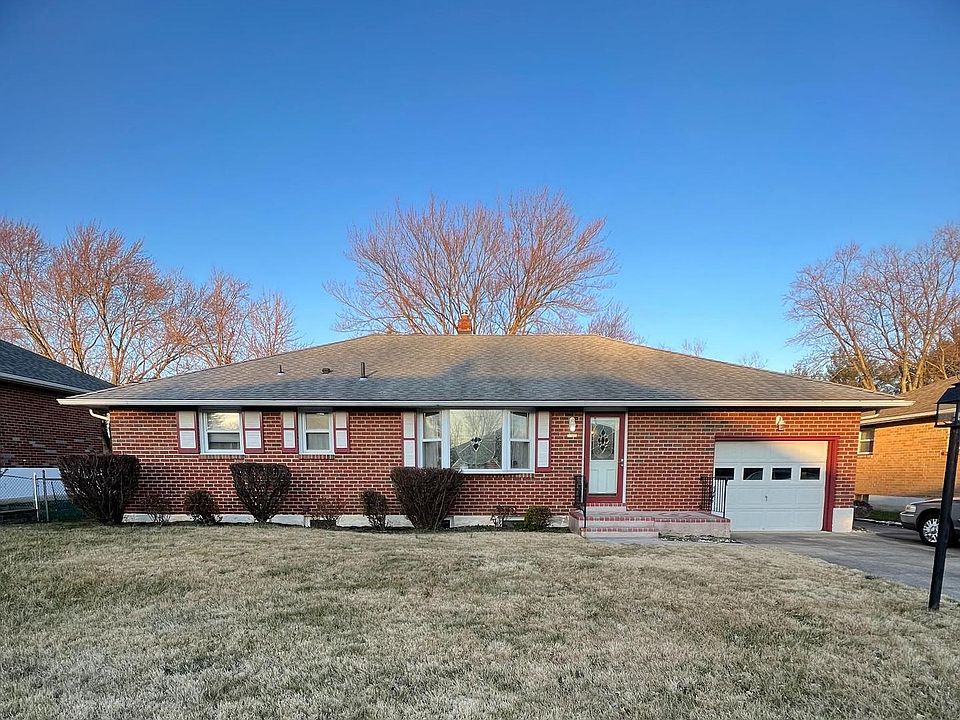 1st image of 1705 Walter Dr