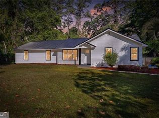 102 Mackqueen Dr, Brunswick, GA 31525