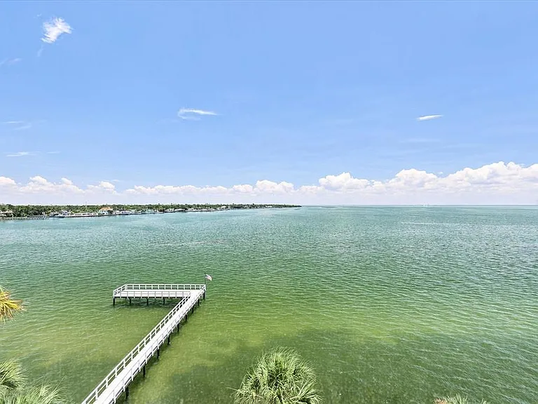 7200 Sunshine Skyway Ln S #6G — Photo 11