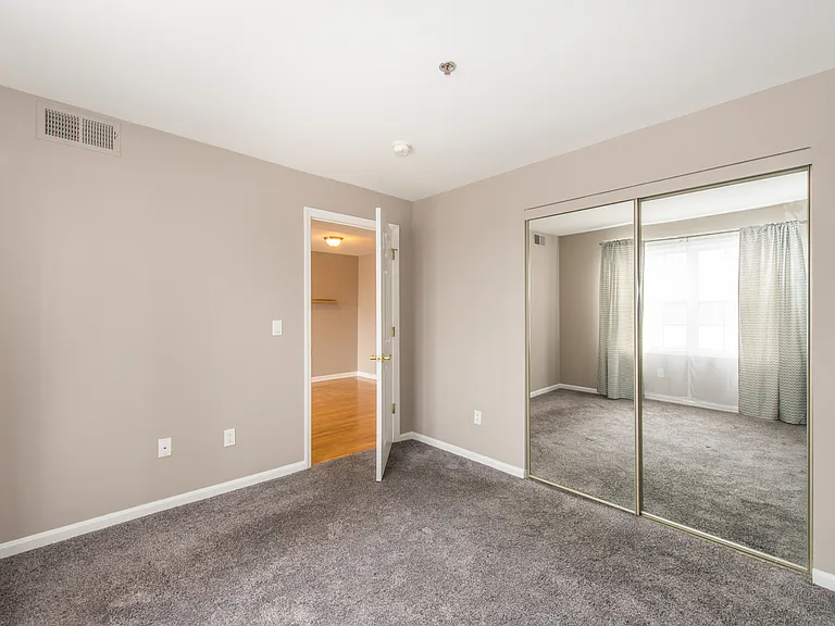 318 54th St #4K — Photo 17