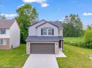 7742 Canterbury Dr, Romulus, MI 48174
