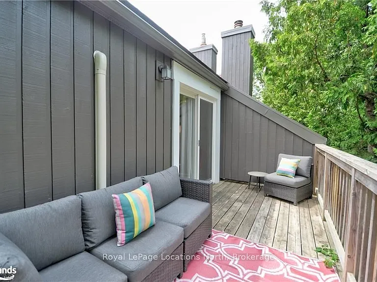 15 Harbour St W #244 — Photo 20