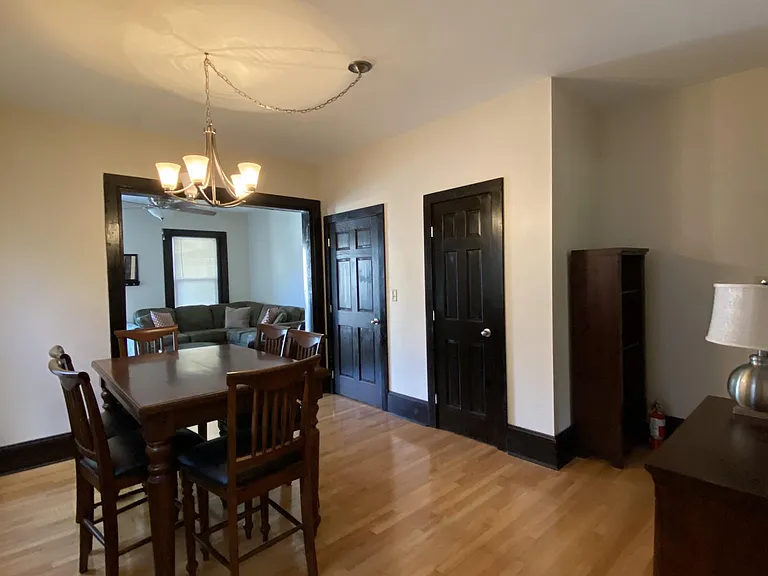 950 2nd St — Photo 30