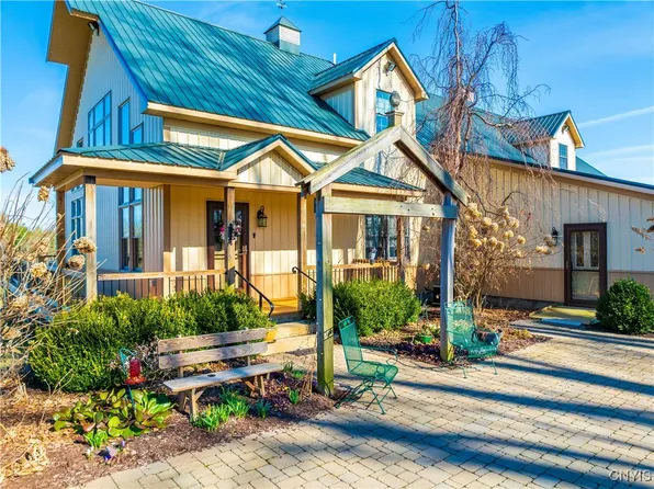 3711 E Genesee Street Rd, Auburn, NY 13021