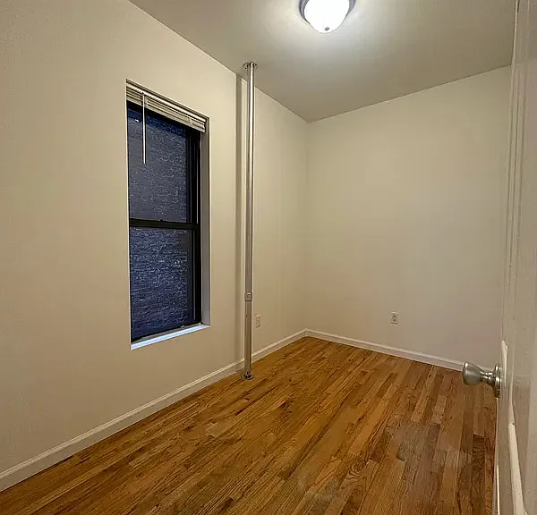 452 W 57th St #3W — Photo 8