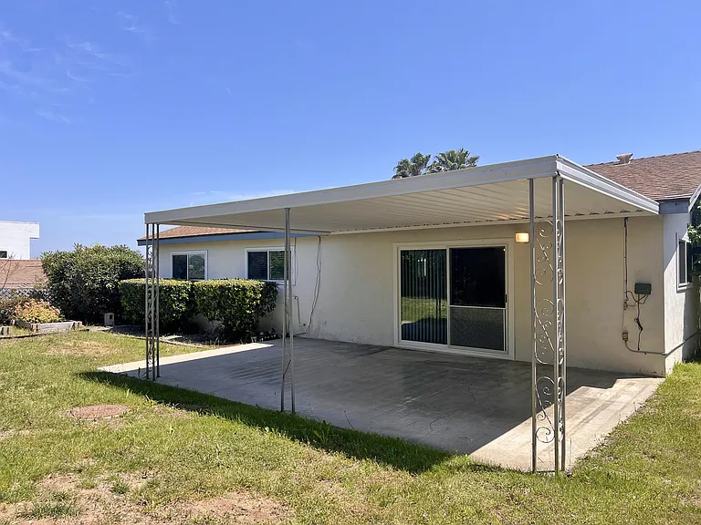 7312 Volta Ct — Photo 31