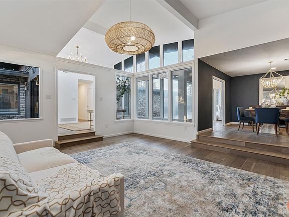 4th image of 621 Oakpark Dr