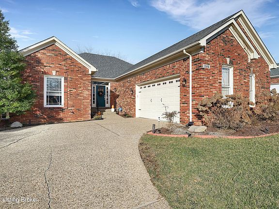 3rd image of 1326 Garden Hill Pl