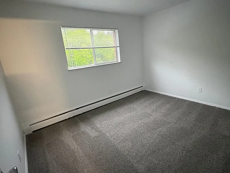 1 E Main St #12 — Photo 6