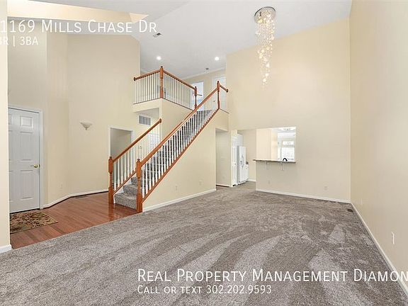 3rd image of 31169 Mills Chase Dr