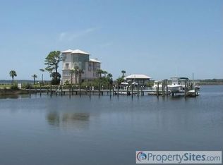 6703 Yacht Club Dr, Panama City, FL 32404