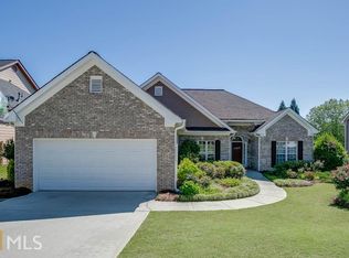 472 Blue Creek Ln, Loganville, GA 30052