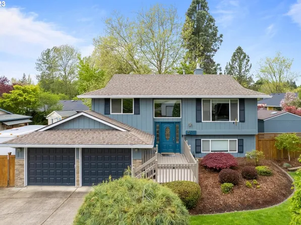 10125 SW Exmoor Pl, Beaverton, OR 97008