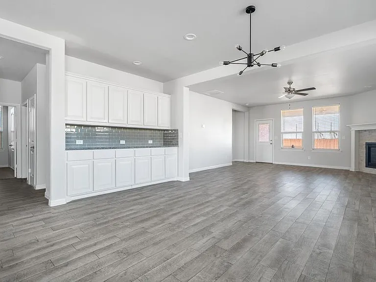 7100 Thomas Paine Rd — Photo 14