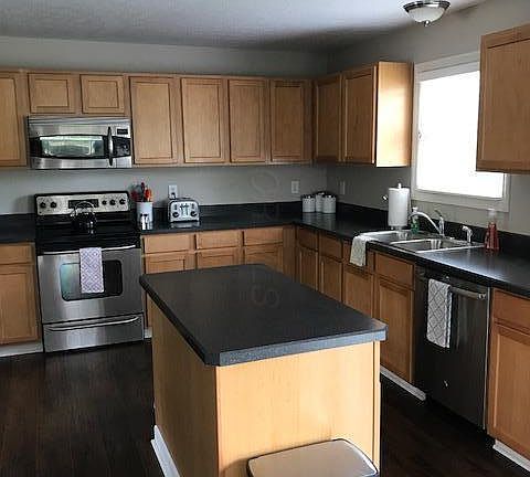 4th image of 217 Indigo Blue St