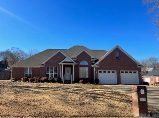 603 Pin Oak Dr, Searcy, AR 72143