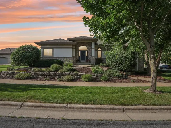 9206 Bear Claw Way, Madison, WI 53717