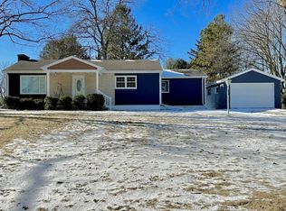 800 Church St, Clyman, WI 53016