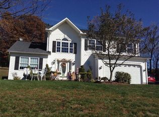 130 Rich Hill Rd, New Kensington, PA 15068