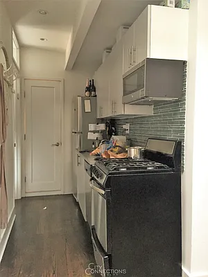 Rented by City Connections Realty | media 59