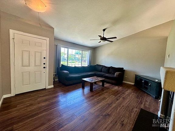 3rd image of 1400 Ferrero Drive