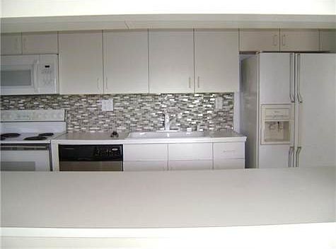5th image of 9805 NW 52nd St APT 410