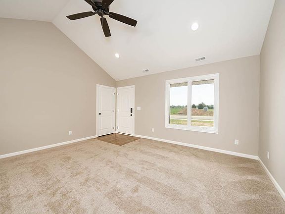 5th image of 18263 Peregrine Dr