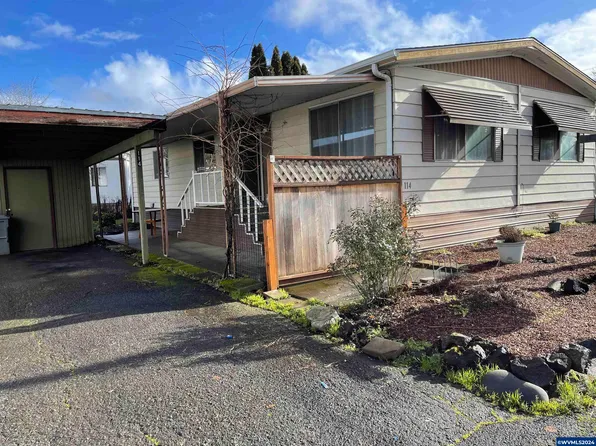 114 Broadmore Ave NE, Salem, OR 97301