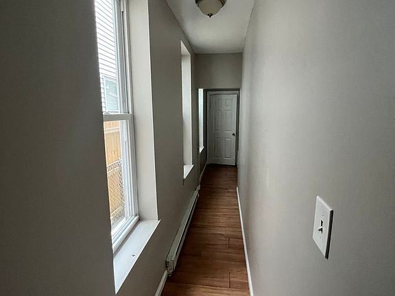 4th image of 1937 E Cambria St #11491882