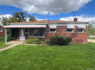 667 Riverside St, Pontiac, MI 48342