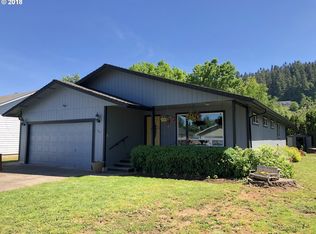 745 F St, Creswell, OR 97426